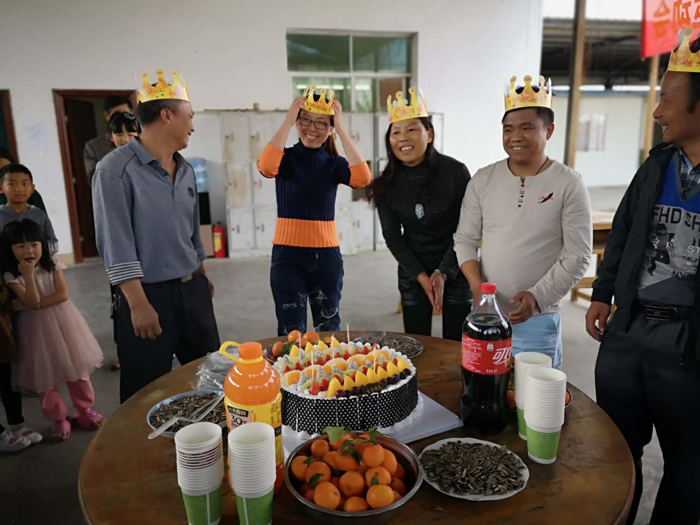 员工生日聚会